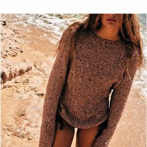 Zara Round neck long sleeve sweater. Braided ribbon effect fabric detail.